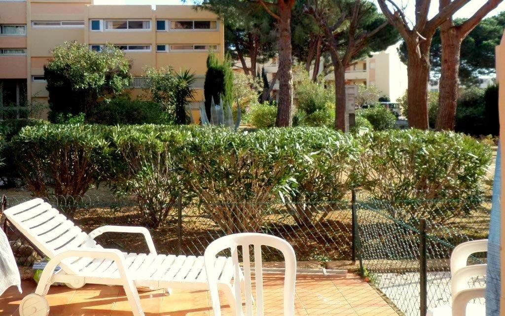 T2 Terrasse, Bormes Les Mimosas La Faviere, 5 Pers, 5 Mn A Pieds Des Plages Et Commerces Екстериор снимка